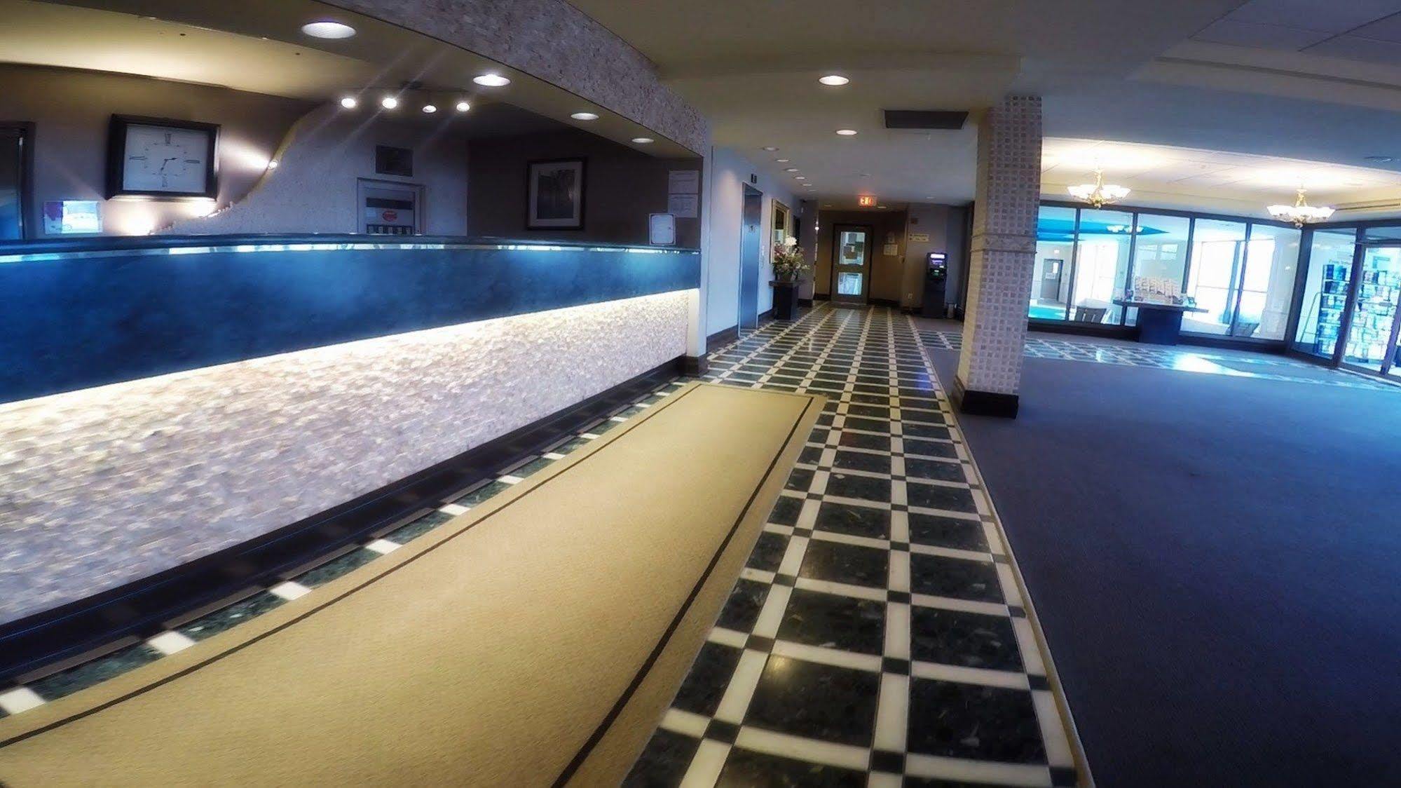 Days Inn By Wyndham Niagara Falls Lundys Lane المظهر الخارجي الصورة