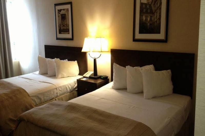 Days Inn By Wyndham Niagara Falls Lundys Lane المظهر الخارجي الصورة